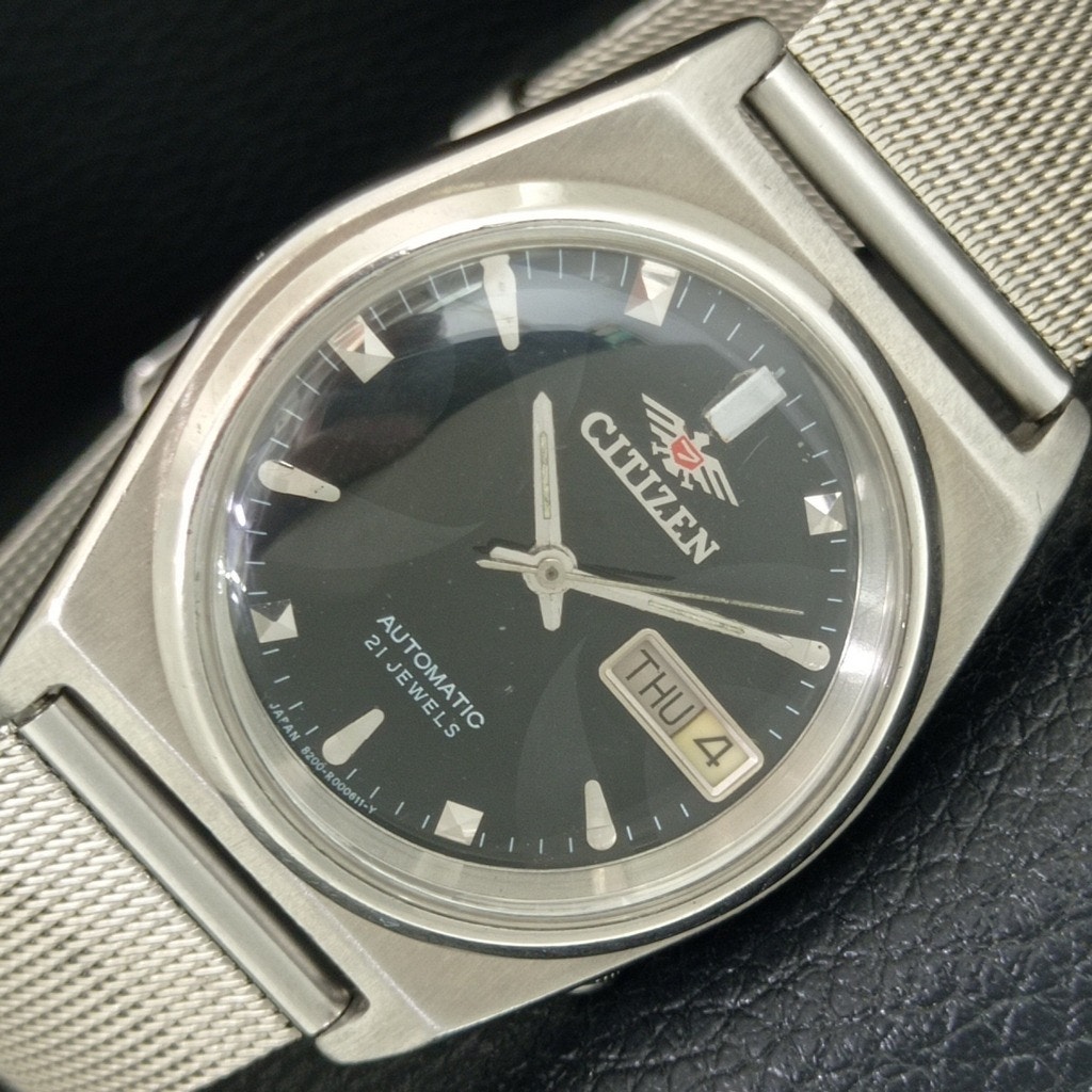 Vintage 1978 Citizen Automatic Mens Silver Watch WDaydate  Black Accents